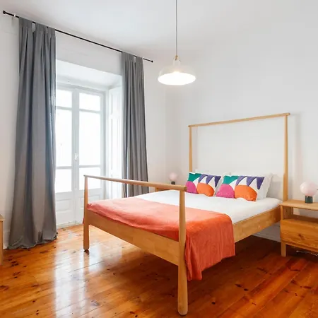 The Palm Leaf - Soc * Lisboa